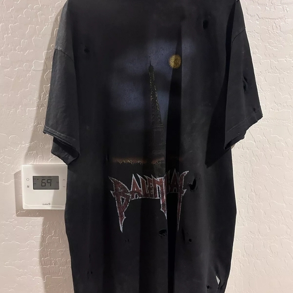 RARE LIMITED RELEASE Balenciaga paris moon tshirt